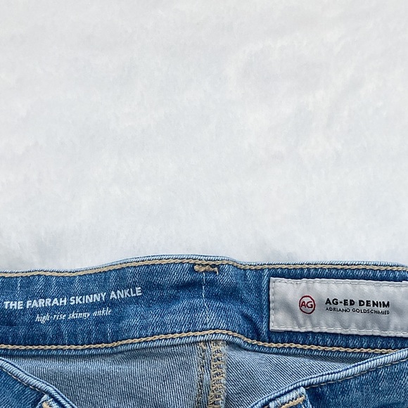 Light Wash Adrianna Goldschmied AG The Farrah Skinny High Rise Frayed Hem Jeans - Picture 5 of 6